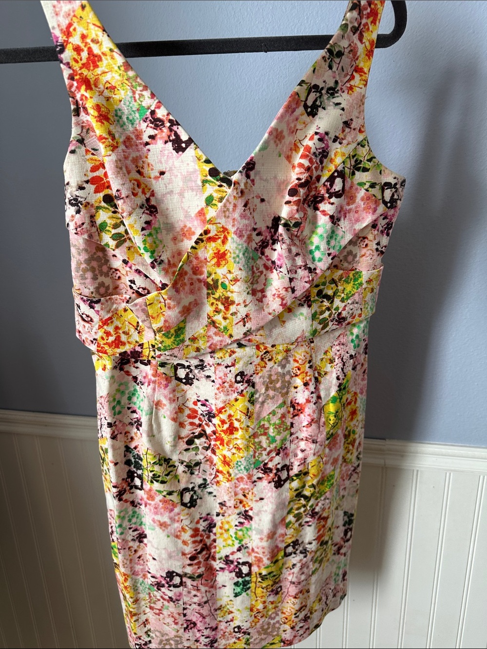 Jessica Simpson Pink Multi Floral V-Neck Mini Dress